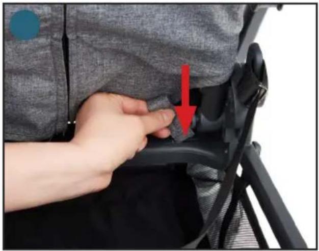 Joovy Caboose S - Installing/Removing the Front Seat - 2