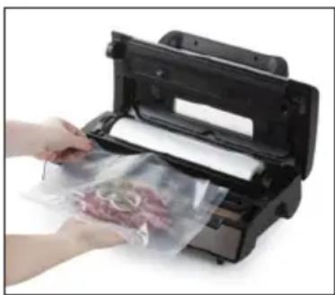 DOMO DO331L - SEALING A BAG USING THE VAC&amp;SEAL BUTTON - 1