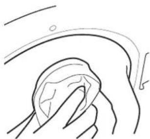 HOOVER HNF 68785S - Pulizia del dispenser detersivi - 2