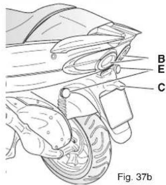 MALAGUTI Phantom Max 125 - BUJÍA - 5
