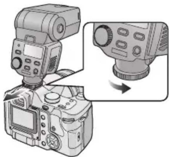 PANASONIC Lumix DMWFL360E - Lösen Sie den Arretierring. - 3