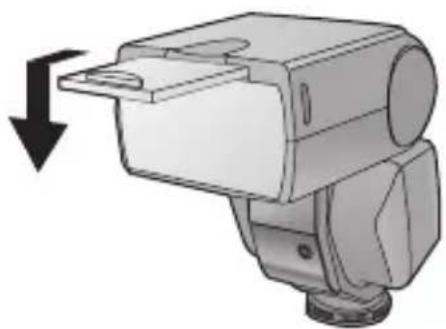 PANASONIC Lumix DMWFL360E - Extraiga el panel ancho y luego empújelo abajo. - 1