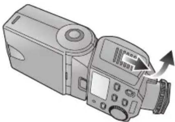 PANASONIC Lumix DMWFL360E - Desplace la tapa de las baterías para abrirla. - 1