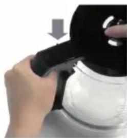 Klarstein 10032866 - Removing and fitting the lid of the glass jug - 3