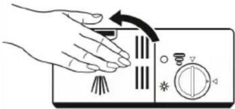 Klarstein 10032915 - Filling the detergent dispenser - 3