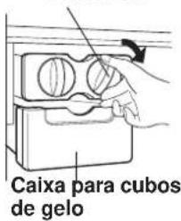 SHARP SJGC680VSL - Recipiente para fazer cubos de gelo4. Alavanca - 1