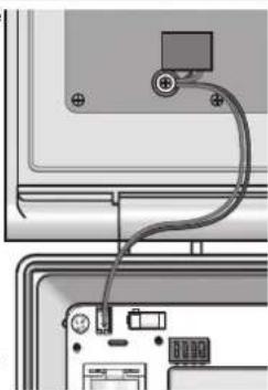 OREGON SCIENTIFIC WMR300A - SCATOLA DI TRASMISSIONE - INSERIMENTO DELLA BATTERIA - 1
