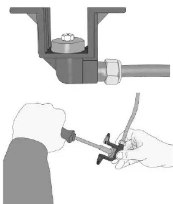 Infiniton CC6867EHIX - Changement de bec pour les bruleurs du four : - 3