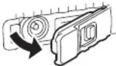 PANASONIC FZE1 - Ouverture du cache de l'interface - 2