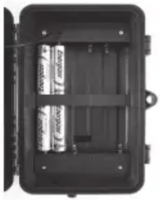 BUSHNELL Trophy Cam 119576 - Sostituzione delle batterie - 2