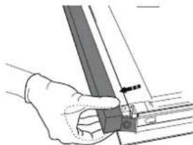 HOTPOINT FA4 834 H IX HA - CLIQUEUR POUR NETTOYER - NETTOYER LA VITRE - 2