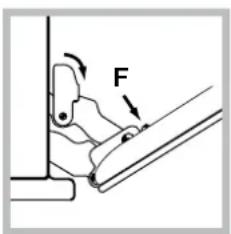 INDESIT HI 50.A (BK) - Limpiar la puerta - 2