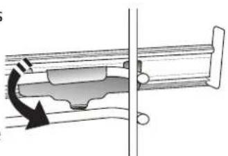 BAUKNECHT HIR4 EP8V2 PT - REMOVING AND REFITTING THE SHELF GUIDES - 2