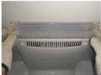 SIEMENS KA93NVL30N - LED-lambi eemaldamine - 1