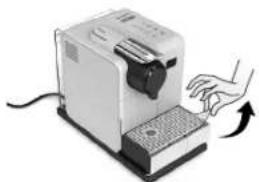 DELONGHI Icona Vintage KBOV3001.BG - ERSTE INBETRIEBNAHME ODER NACH LÄNGERER NICTBENUTZUNG/ IN CASO DI PRIMO UTILIZZO O DOPO UN LUNGO PERIODO DI NON UTILIZZO - 2