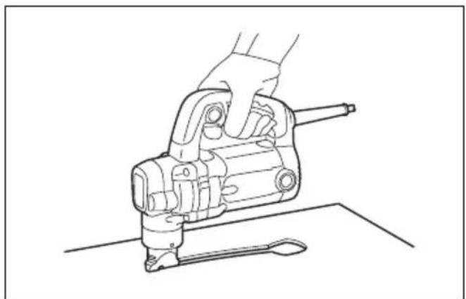 MAKITA JN3201J - 10
