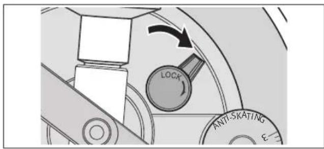TECHNICS EAHT700 - När justering av tonarmens Höjd ár klar, lås tonarmen genom att vrida tonarmens låsvred. - 1