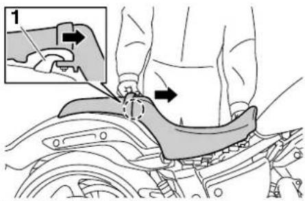 YAMAHA XVS1300CU (2014) - Dépose de la selle - 2