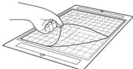 BROTHER DC200 - Otez la feuille de protection de la face adhesive du support standard. - 1