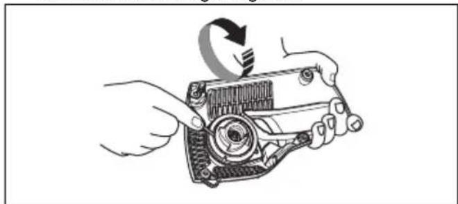 HUSQVARNA ST 424 - De terugspringveer spannen - 1