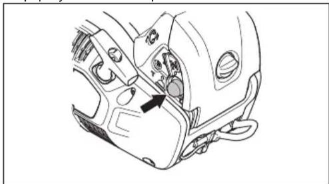 HUSQVARNA ST 424 - Pasiruošimas užvesti šalta variklj - 3