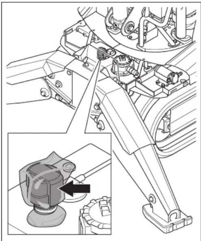 HUSQVARNA TC 130 - Het product reinigen (DXR 145) - 1