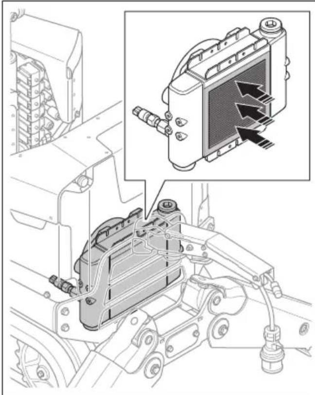 HUSQVARNA TC 130 - Nettoyage du refroidisseur d'huile hydraulique (DXR 95) - 2