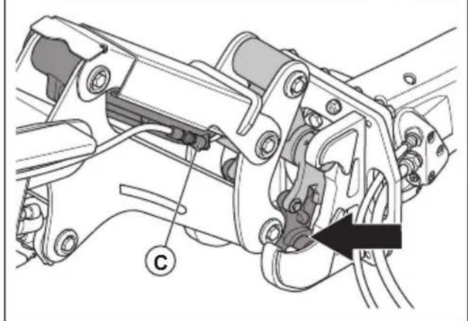 HUSQVARNA TC 130 - So montieren und demontieren Sie die Werkzeuge am Gerät (DXR 145, DXR 275, DXR 305, DXR 315) - 6