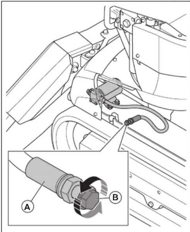 HUSQVARNA TC 130 - To fill the hydraulic oil (DXR 145) - 5