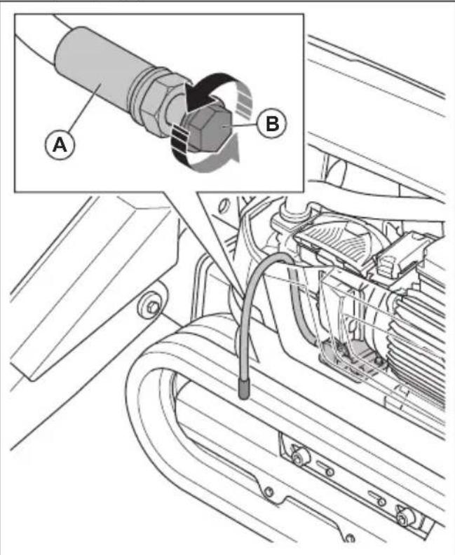 HUSQVARNA TC 130 - So fullen Sie das Hydrauliköl ein (DXR 275, DXR 305, DXR 315) - 3