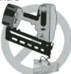 DEWALT DC617KA - Importantes consignes de sécurité concernant Les clôueurs - 6