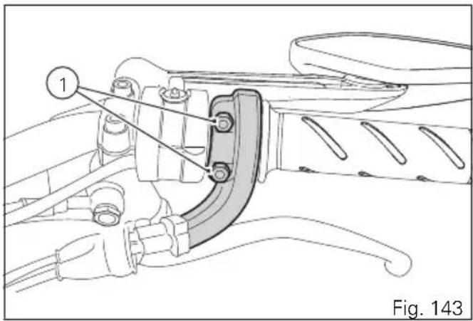DUCATI Diavel Titanium (2015) - Attention - 1