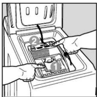 INDESIT WT 50 EX - C) LOADING THE WENSHING MAGBHENG (Fig.8). - 2