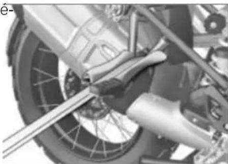 BMW R 1250 GS Adventure (2019) - Arrimage de la moto pour le transport - 3