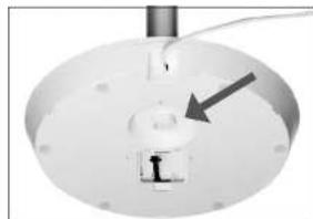 Solis Eco Silent 7584 - MONTAGE DU PIED SUR LE SOCLE - 4