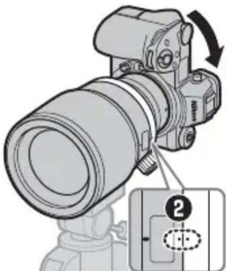 NIKON Nikkor Z 58mm f0.95 S Noct - Mantenga pulsado el botón de visualización para volver a la pantalla de información del objetivo. - 2