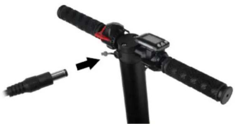DENVER SEL65220 - Connecter le chargeur - 4