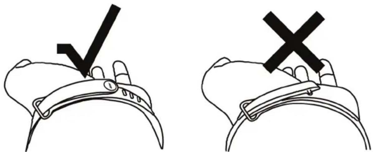 ACER Leap Active W1C - Securing the wristband - 3