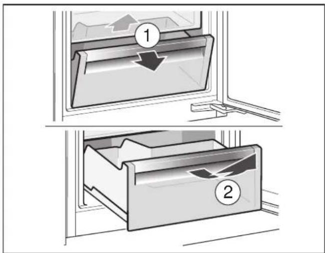 GAGGENAU RT242203 - Taking out the extendable glass shelf - 4