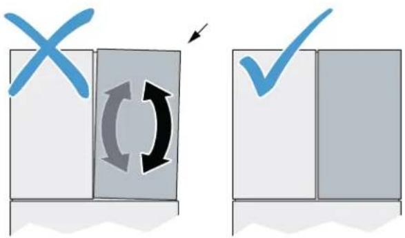 BOSCH B36CL80ENS - Ajuster le jeu vertical des portes du compartiment réfrigérateur : - 1