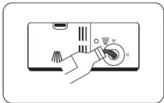 ETNA VW747RVS - Remplissage du réservoir de liquide de rincege - 2