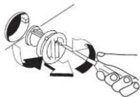 HOOVER HNWF616788M - Cleaning the door glass - 3