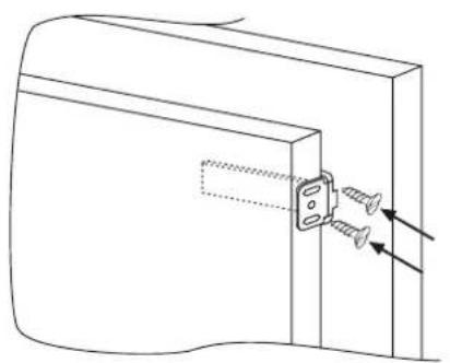 HOOVER HBCPP31801D - FIXAREA PANOURILOR CORPURILOR DE MOBILIER PE USILE APARATULUI - 4
