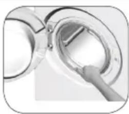 BEKO WTV 81483 CSB - Nettoyage du hublot et du tambour - 2