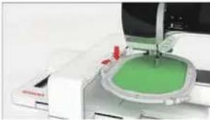 BERNINA 590 - Huiler le crochet - 19