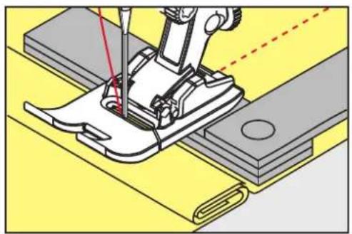 BERNINA 475 QE - Équilibrer les couches de tissus - 1