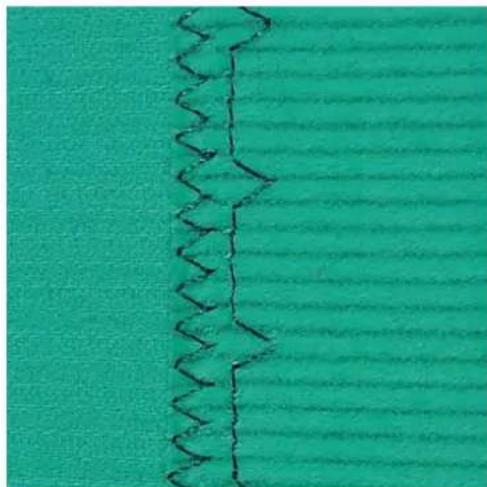 BERNINA 475 QE - Coudre un ourlet invisible - 1