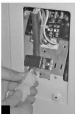 Amcor HW AM12KE - Fixing the external unit - 3