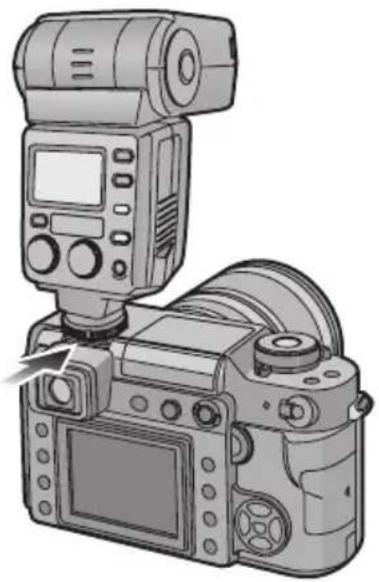 PANASONIC Lumix DMWFL500E - ■ Montieren des Gerätes - 3