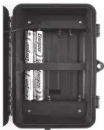 BUSHNELL NatureView HD Essential - Einlagen der Batterien - 1